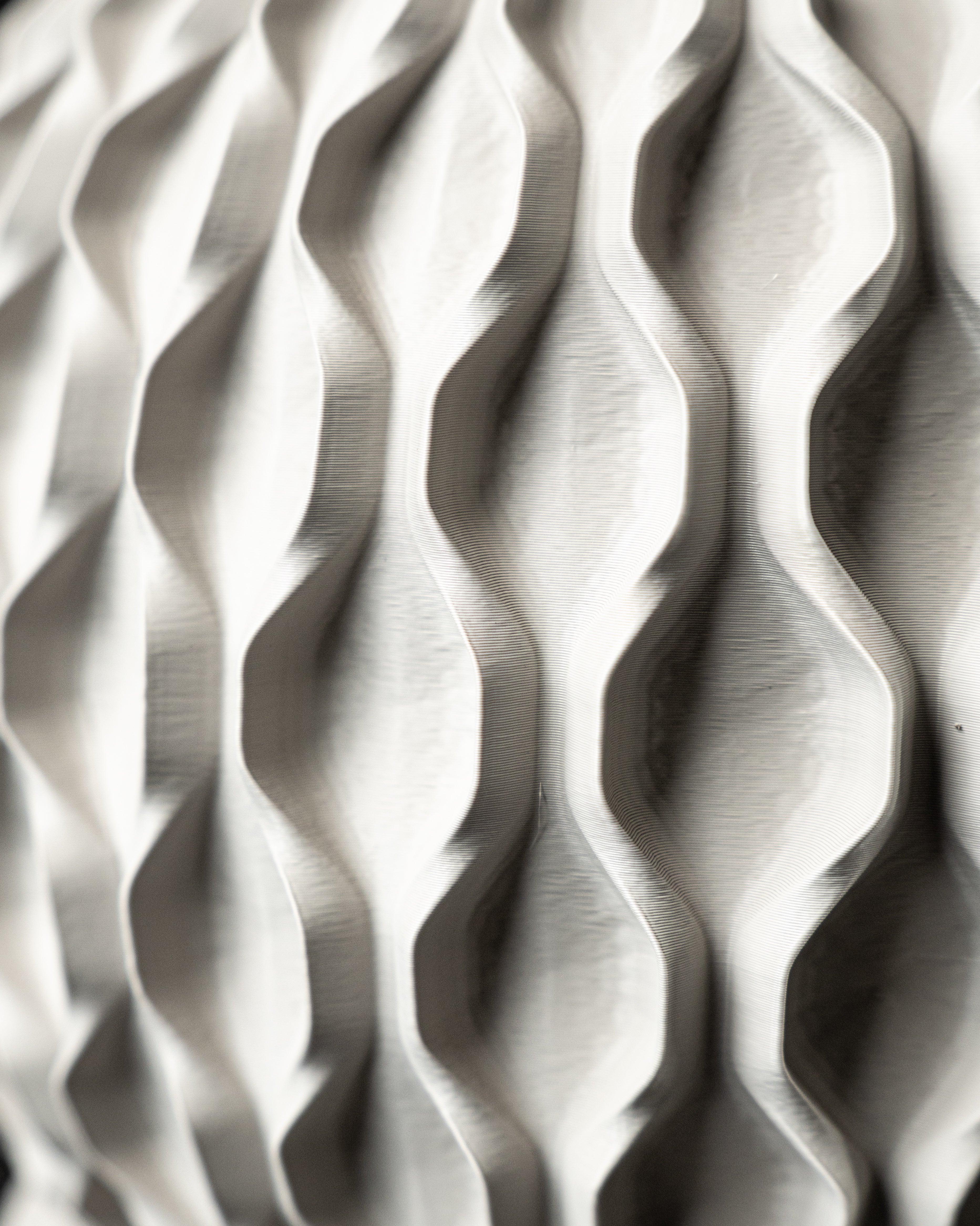 ONDA — Sculptural Planter