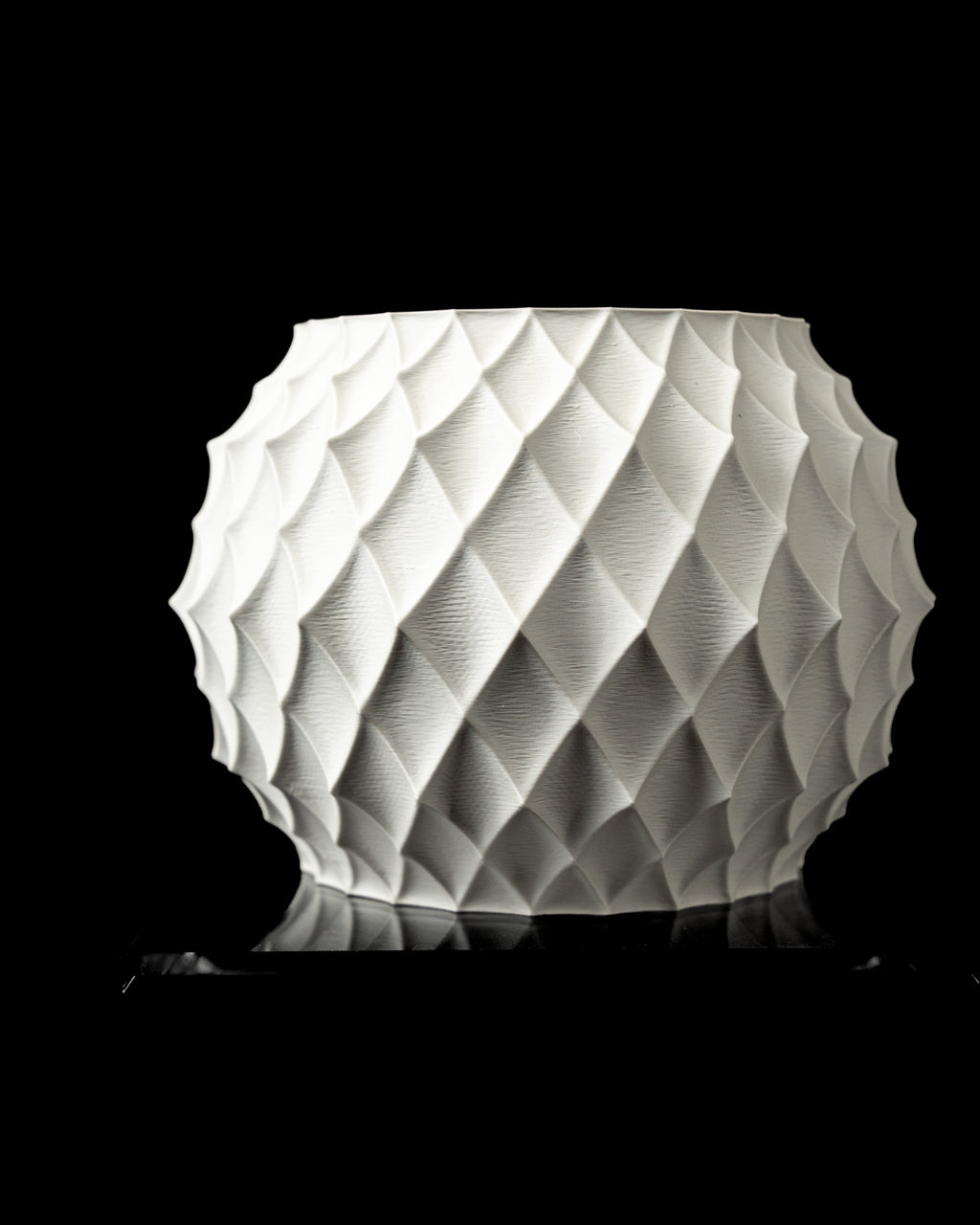 CADEIA — Sculptural Planter