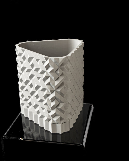 CRISTAL — Sculptural Planter