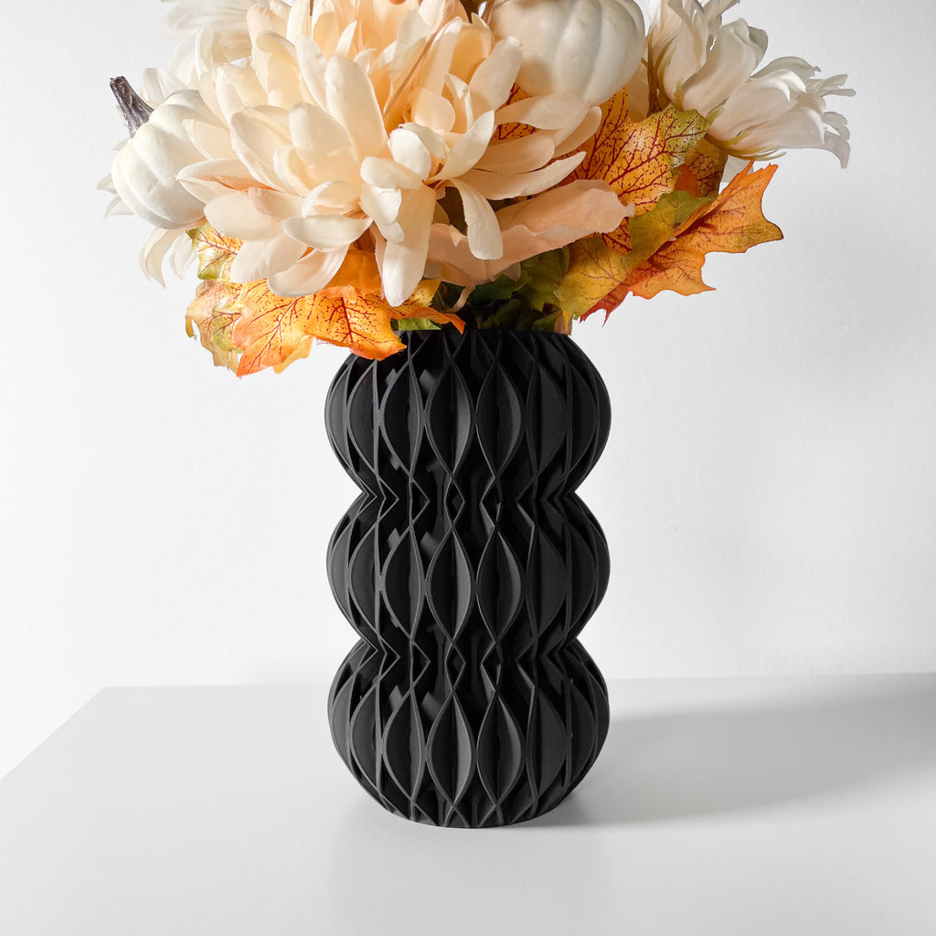 ESPIRAL — Sculptural Vase