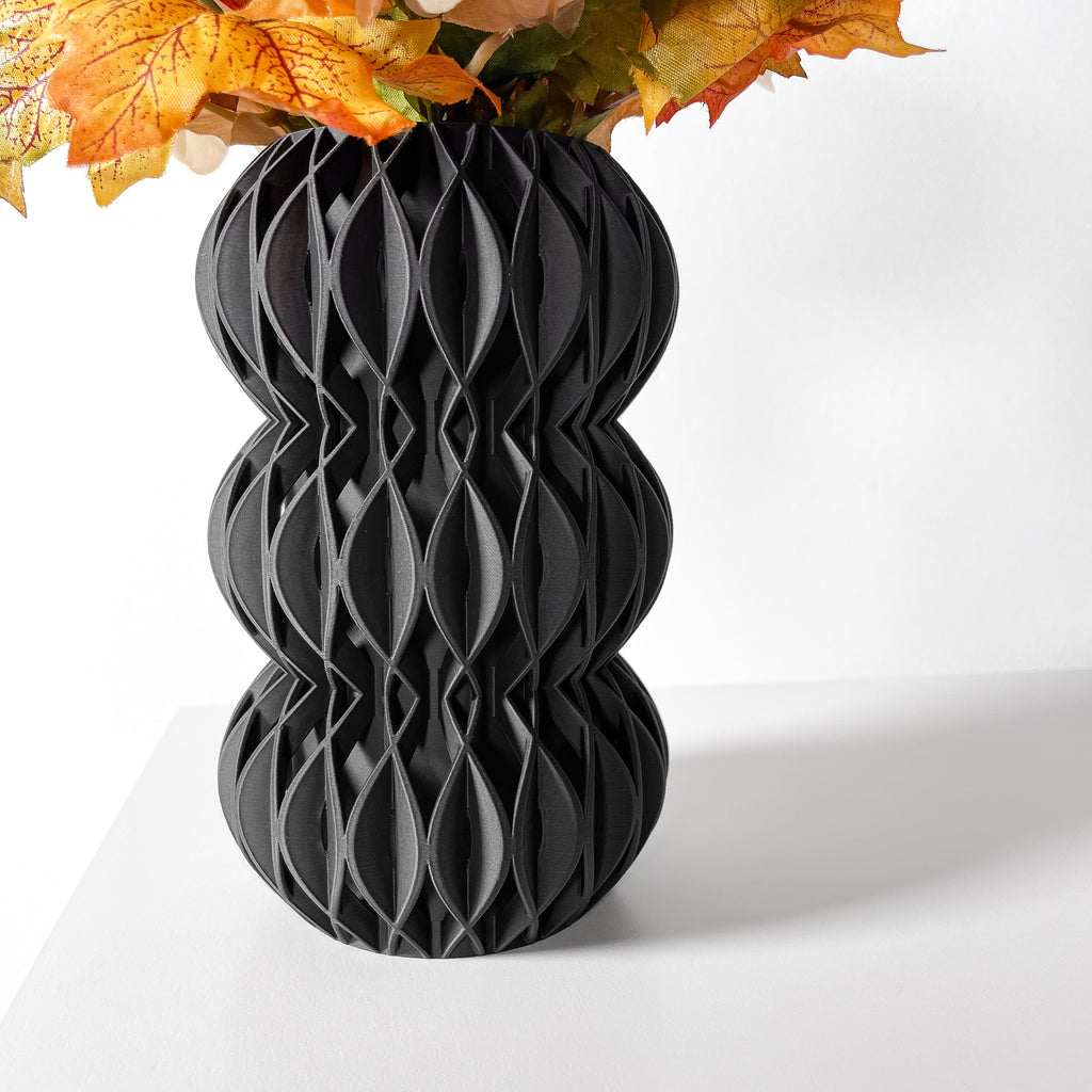 ESPIRAL — Sculptural Vase