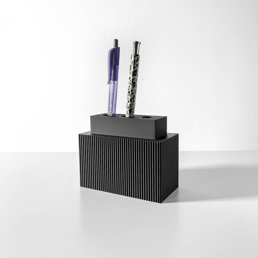 HELIX — Pen Holder