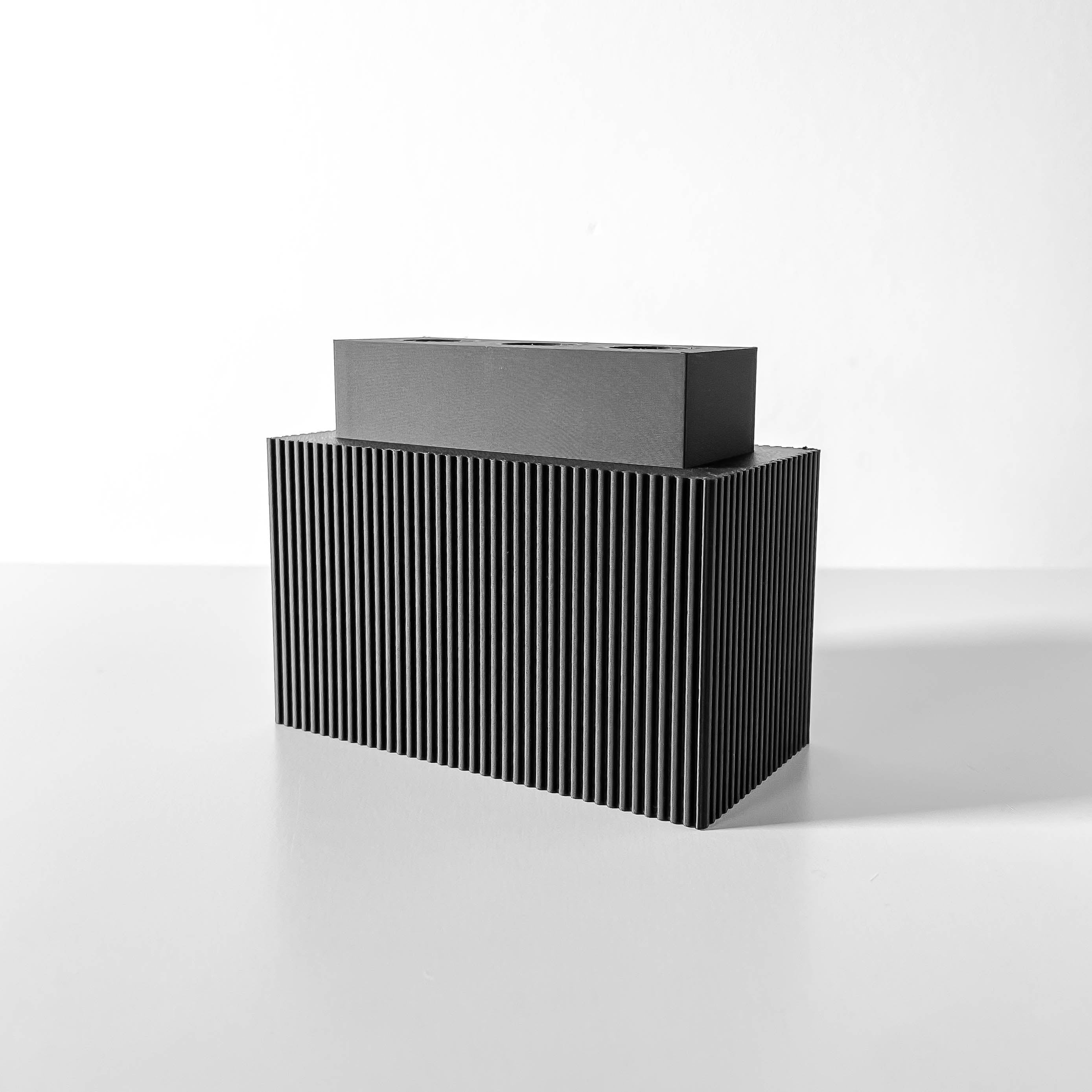 HELIX — Pen Holder